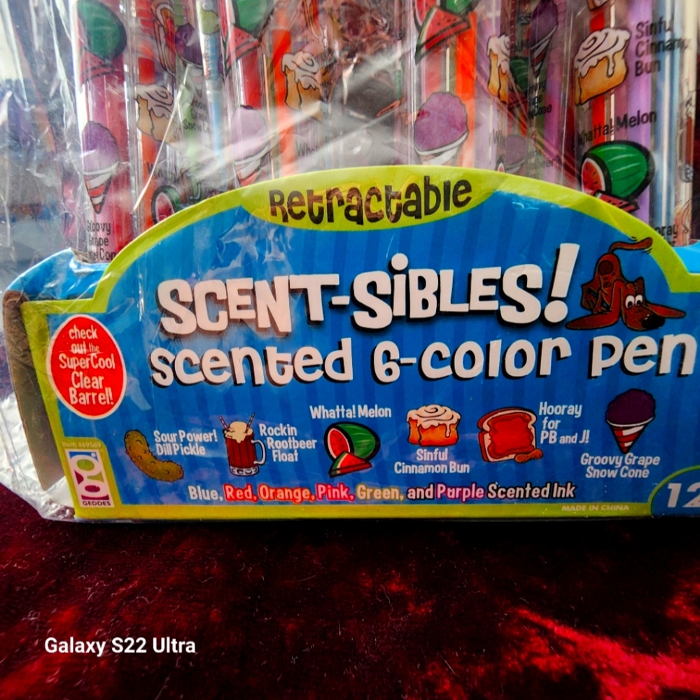 NEW in display box multicolored, scented retractable pens